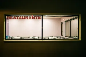 A Los Que Viajan (To The Travellers) artwork