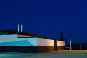 A Los Que Viajan (To The Travellers) artwork