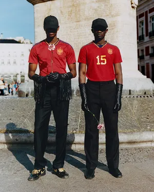 Esto Es España artwork