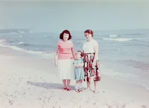 Familie werden (Becoming a Family) artwork