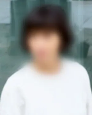 item.article?.thumbnail?.originalUrl