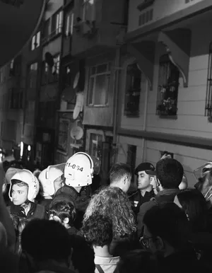 Il faut que les braises de Constantinople s'envolent jusqu'en Europe artwork