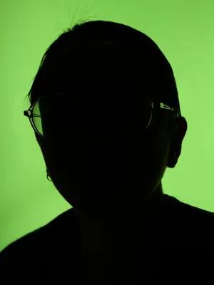 (Inter)Faces of Predictions, or How To Read a Face artwork