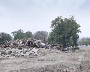 Kruszywo (Debris) artwork