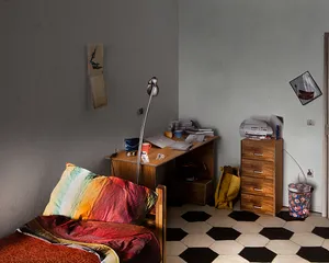Lay Out