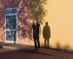 Vo’, a community goes to test artwork